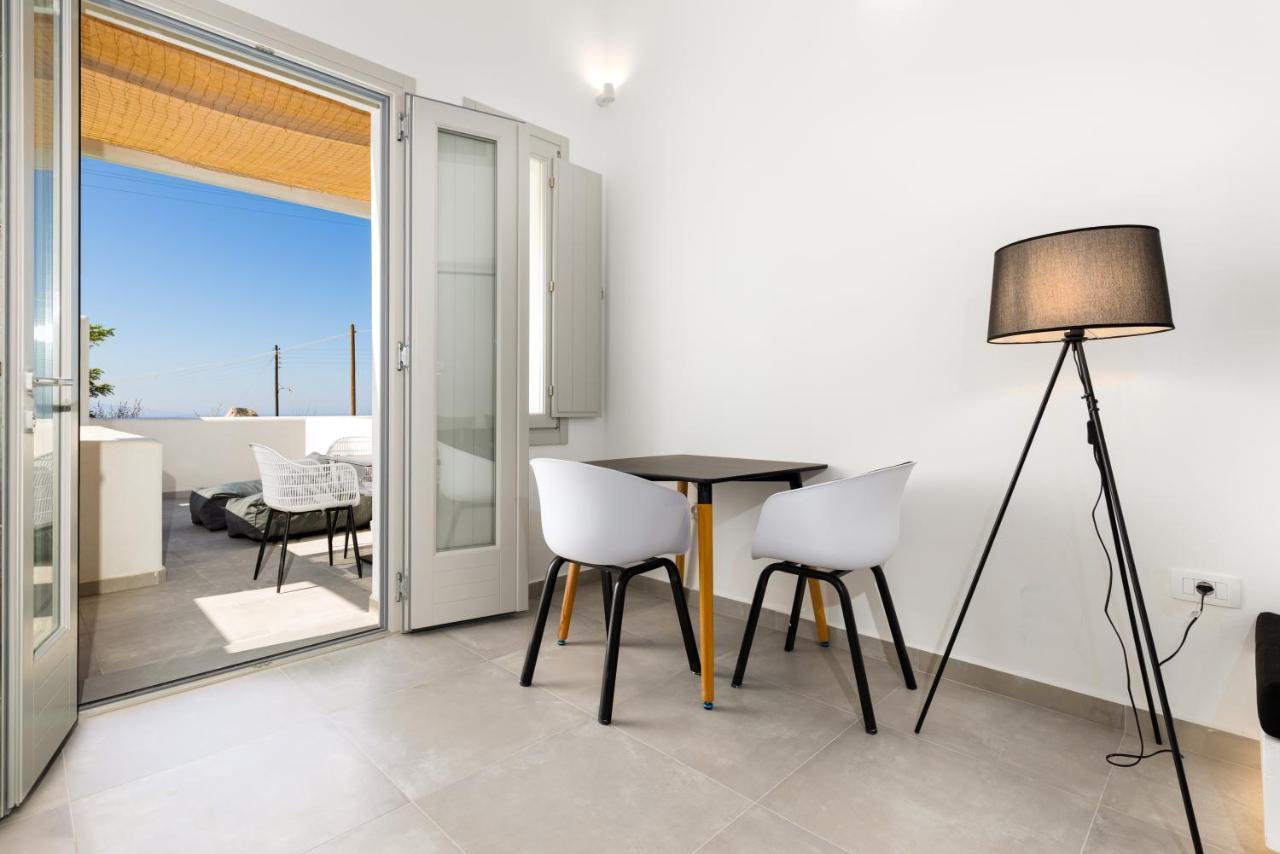 Serapias Suites Éxo Goniá エクステリア 写真